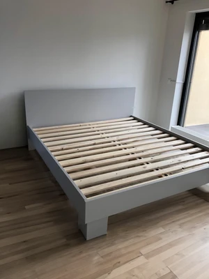 Postel na míru, realizace 4, pohled 1