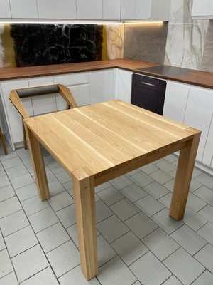 Stůl na míru, realizace 4, pohled 1