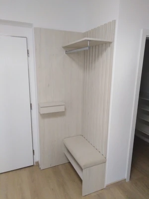 Předsíň - Typ, realizace 2, pohled 1
