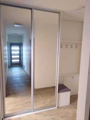 Vestavěná skříň - Typ, realizace 14, pohled 1