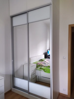 Vestavěná skříň - Typ, realizace 7, pohled 1