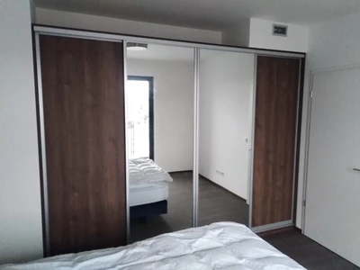 Vestavěná skříň - Typ, realizace 8, pohled 1